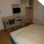 林登酒店 3* Knüllwald