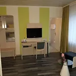 林登酒店 Knüllwald