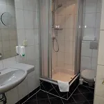 林登酒店 Knüllwald