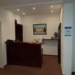 林登酒店 酒店