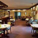 林登酒店 3* Knüllwald