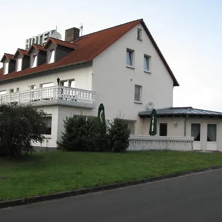 林登酒店 Knüllwald